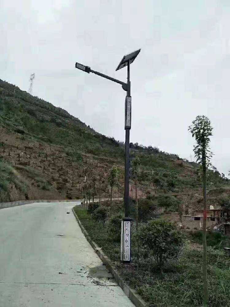 温泉县仿古太阳能路灯